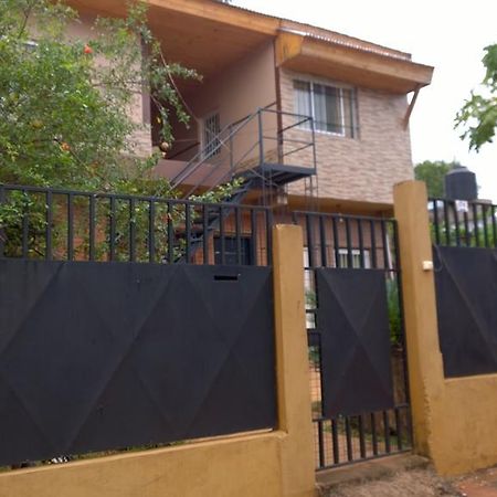 Yate I Villa Puerto Iguazú Exterior foto